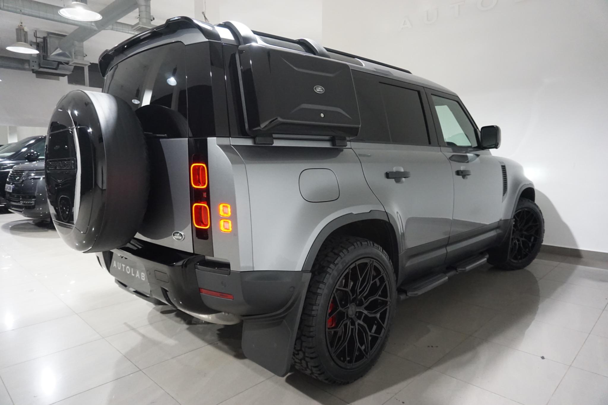 Land Rover Defender 110 3.0 D250 MHEV Hard Top SUV Auto 4WD MWB Euro 6 (s/s) 5dr